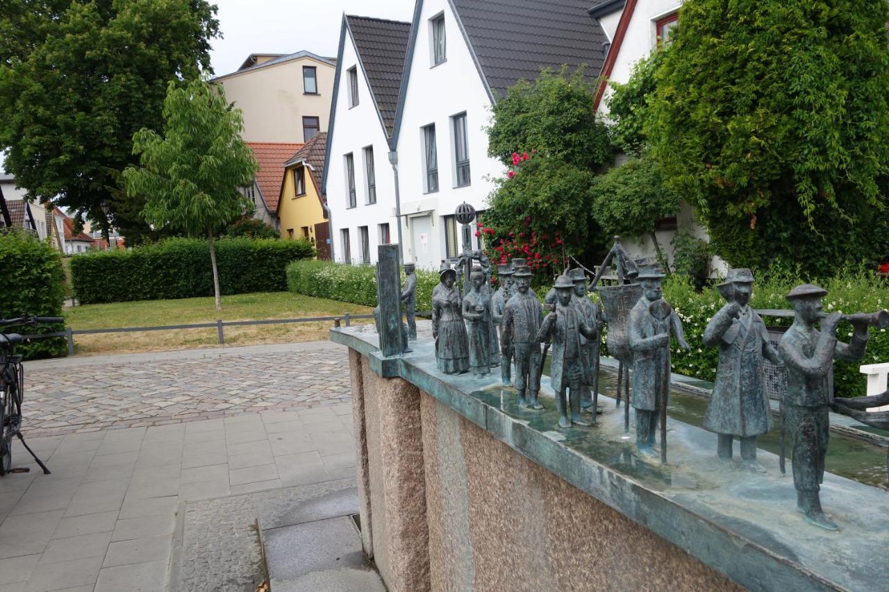 Appartamento Goldene Feder Rostock Esterno foto